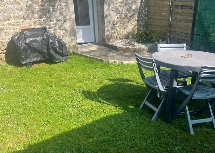 La Petite Maison De Kerguiniou